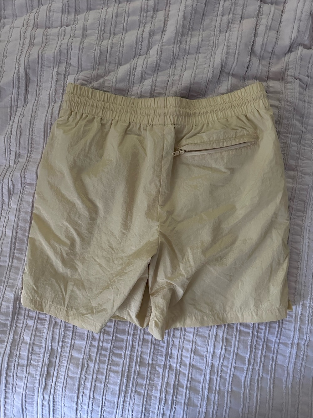 Guess Originals Established 1981 Swim Shorts – Butter Yellow – Size M - Picture 6 of 7